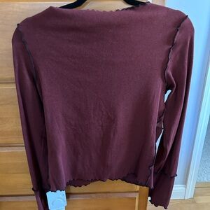 Women's Burgundy Top